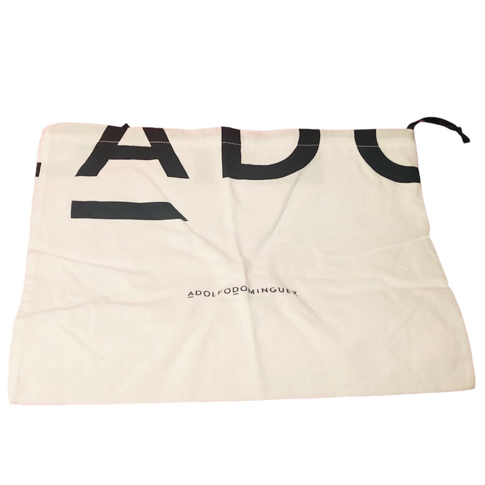 NWOT Ado Adolfo Dominguez white and black dust bag